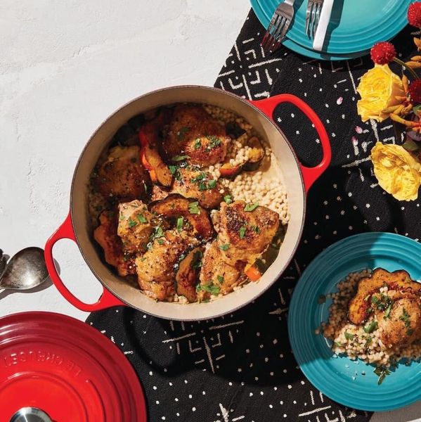 Nồi gang Lecreuset 22cm màu đỏ kirsche- 0667