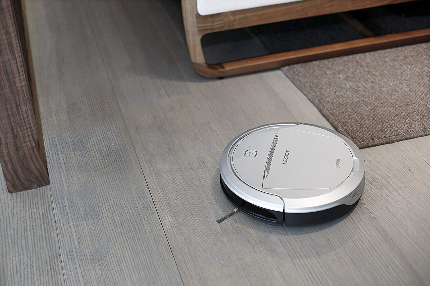 ROBOT HÚT BỤI & LAU NHÀ ECOVACS DEEBOT M81 PRO
